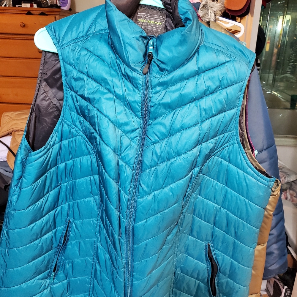 Tek Gear Women's 2x vest